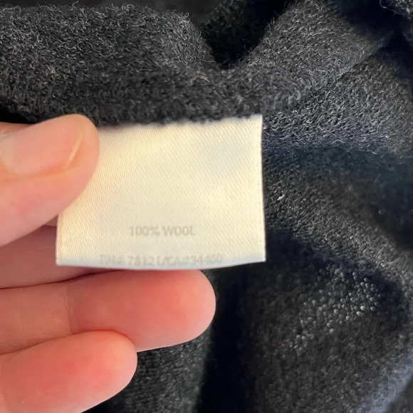 Eileen Fisher Wool Shift
Dress charcoal grey office wear church holidays size M - Picture 8 of 11